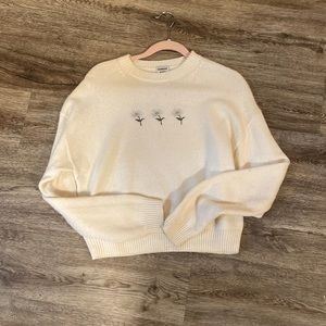 Sundays best daisy sweater